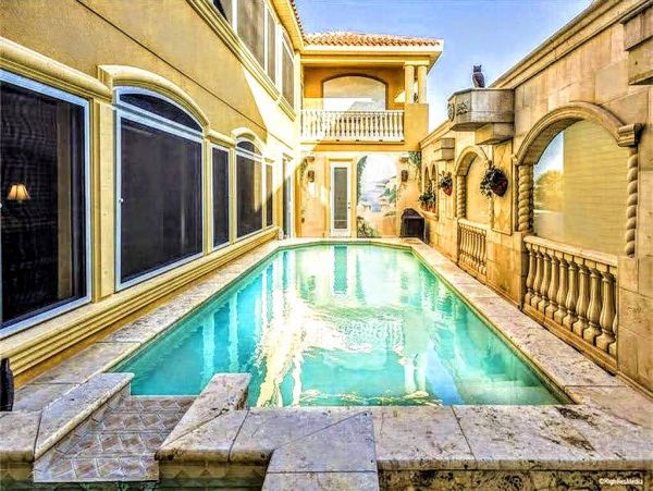 Indian Shores Luxury 6 Bedroom Pool Home Sleeps 22 Guests