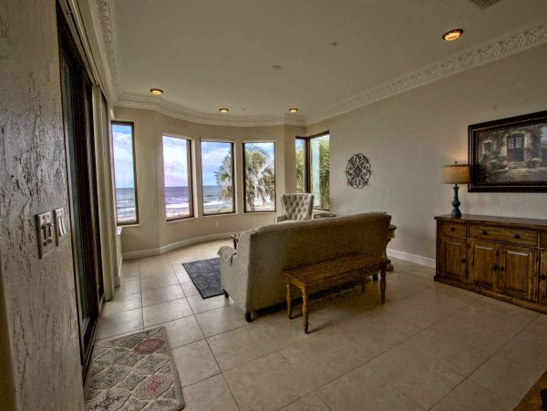 Indian Shores Luxury 6 Bedroom Pool Home Sleeps 22 Guests