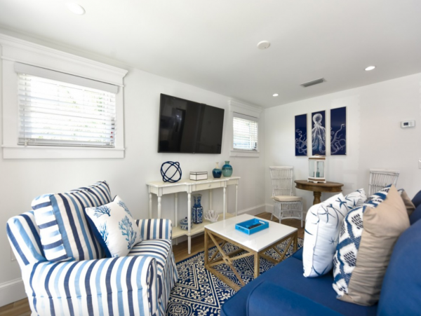 Siesta Key 2 Bedroom Home With Private Pool Sleeps 8