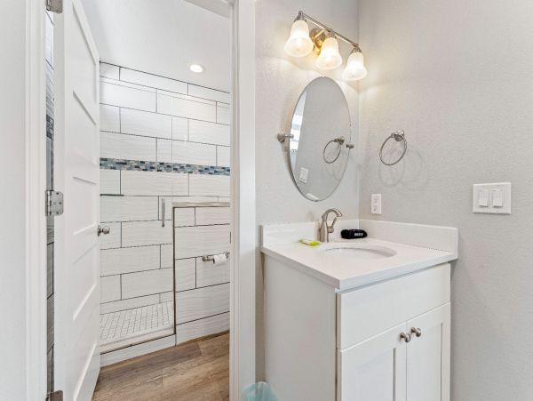 Siesta Key Vacation Condo with 4 Bedrooms BEACHFRONT