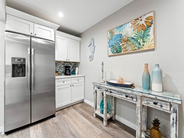 Siesta Key Vacation Condo with 4 Bedrooms BEACHFRONT