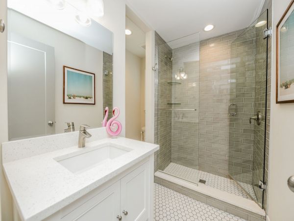 Beautiful 3 Bedroom Siesta Key Home Steps to Beach