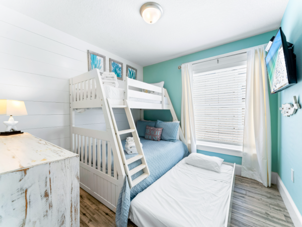 Beachfront Siesta Key Rental with Stunning Sunset Views