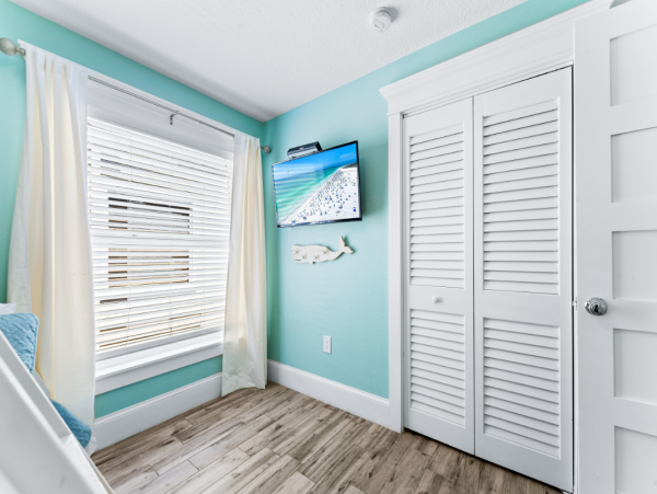 Beachfront Siesta Key Rental with Stunning Sunset Views