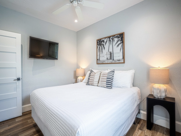 Siesta Key Vacation Rental with Pool Luxury 5-Bed Beach House