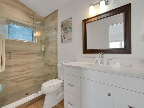 Largest Vacation Rental Homes on Siesta Key that Sleeps 23!
