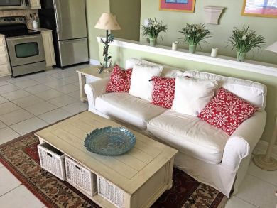 Beach Villas At Destiny Rentals