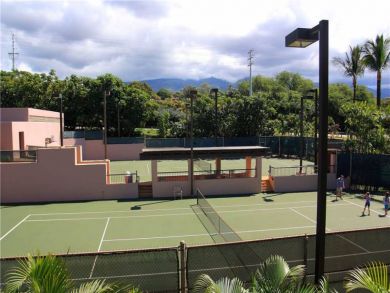 Kaanapali Resort  Condo Rentals