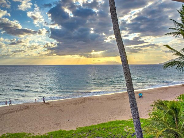 Luxury 5 Bedroom Penthouse Maui Largest Beachfront