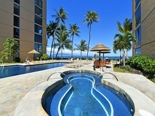 Luxury Pacific Views in Kaanapali Rental - One of the Best!