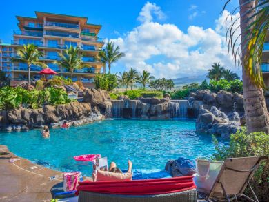 Vacation in Kaanapali & Love this Beachfront Rental Condo! - additional view, photo 2