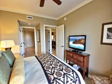 Vacation in Kaanapali & Love this Beachfront Rental Condo!
