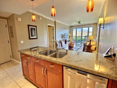 Vacation in Kaanapali & Love this Beachfront Rental Condo!