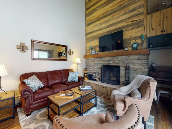 Vail Three Bedroom Well Appointed Ski Condo Sleeps 8