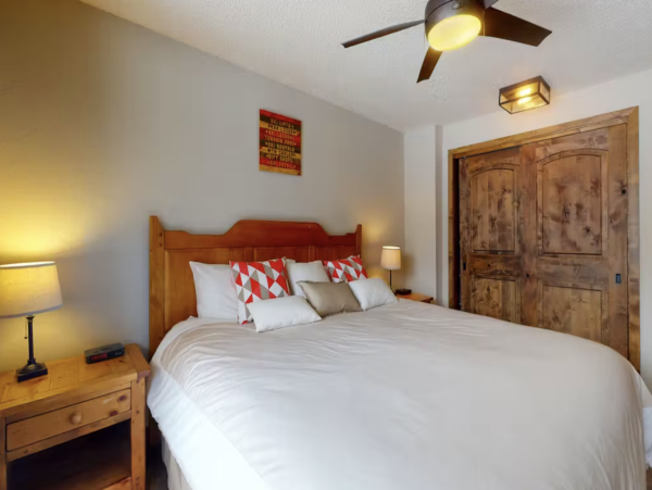 Vail Three Bedroom Well Appointed Ski Condo Sleeps 8