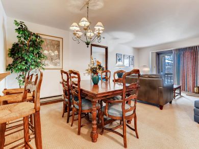 Gold Rated 3 Bedroom Avon Ski Property