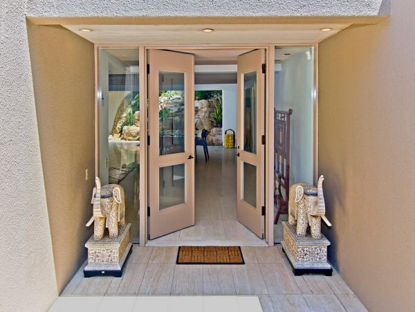Oahu Luxury Estate Beachfront and the Ultimate Views