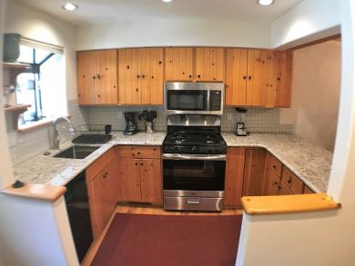 West Vail Townhome on Shuttle Route