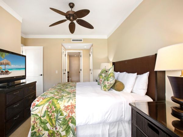 Beyond Stunning Kaanapali Vacation Condo!