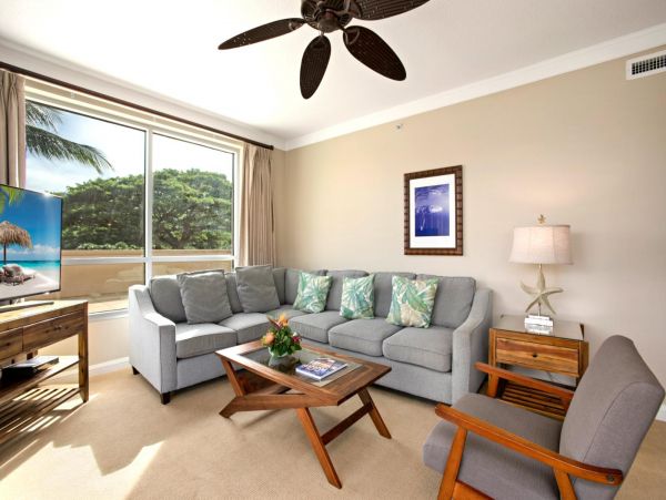 Beyond Stunning Kaanapali Vacation Condo!