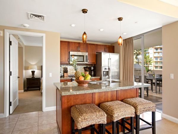 Beyond Stunning Kaanapali Vacation Condo!