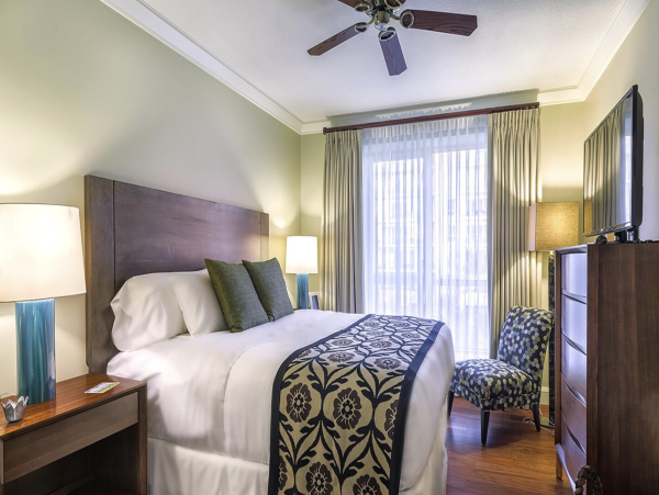 Stunning Kaanapali Luxury Vacation Rental Condo Sleeps 8