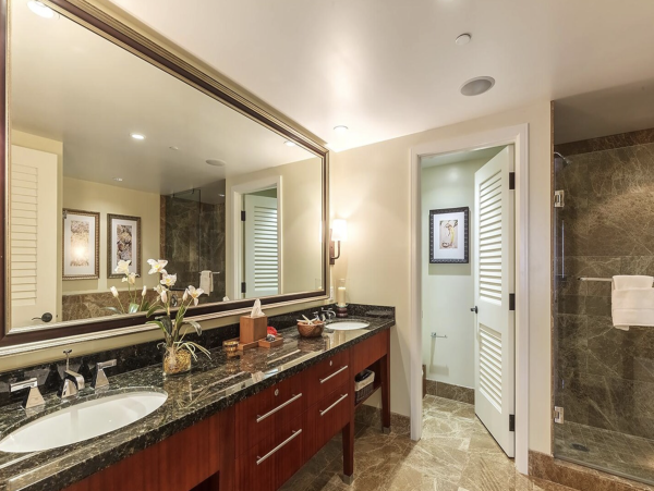 Stunning Kaanapali Luxury Vacation Rental Condo Sleeps 8