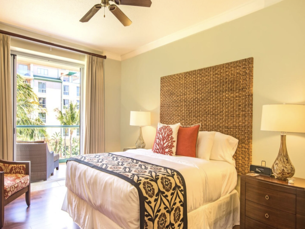 Stunning Kaanapali Luxury Vacation Rental Condo Sleeps 8