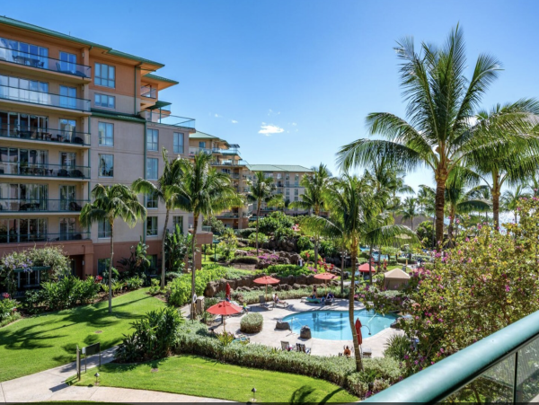 Stunning Kaanapali Luxury Vacation Rental Condo Sleeps 8
