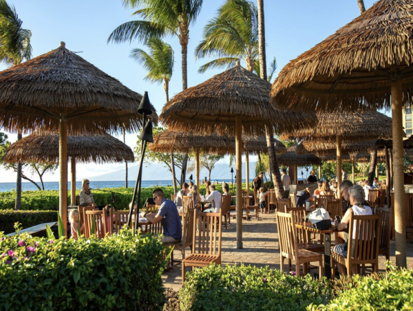 Stunning Kaanapali Luxury Vacation Rental Condo Sleeps 8
