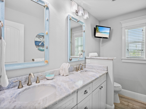 One of the Best Anna Maria Island Vacation Rental Homes NEW ARRIVAL