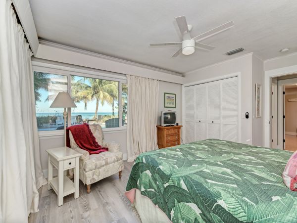Beachfront Rental on North End Anna Maria with Boat Dock