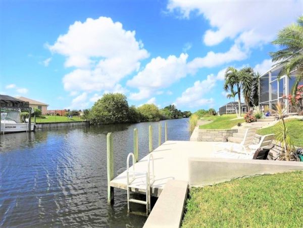 Cape Coral Vacation Rental Pool Home