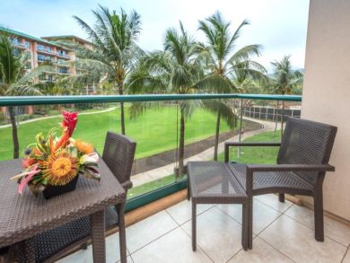 Kaanapali Luxury Beach Rentals with Pools & Views.