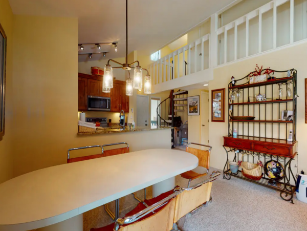 Vail Vacation Ski Condo with Three Bedrooms Sleeps 6 Guests
