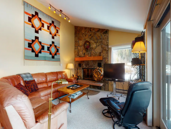 Vail Vacation Ski Condo with Three Bedrooms Sleeps 6 Guests