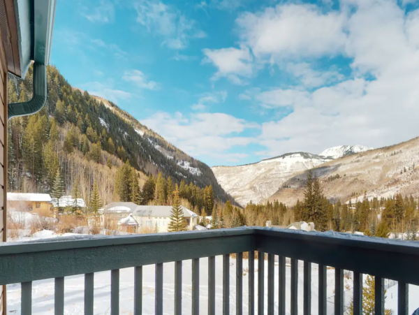 Vail Vacation Ski Condo with Three Bedrooms Sleeps 6 Guests
