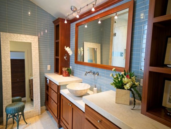 Luxury. Seven Bedroom Vacation Rental Estate Princeville HI