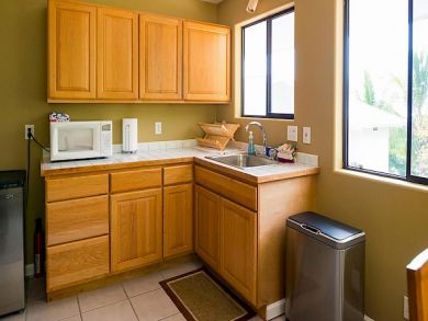 This Kona Rental is Rarely Available Due to Its  Popularity!