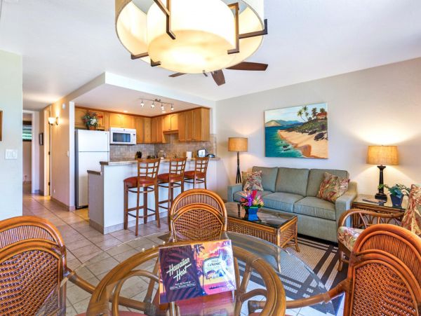 Two Bedroom Vacation Condo Kaanapali Ocean Views! Great Rate