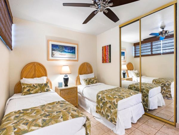 Two Bedroom Vacation Condo Kaanapali Ocean Views! Great Rate