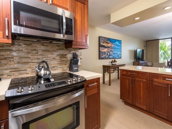 Kaanapali Luxury Oceanfront Two Bedroom Vacation Rental