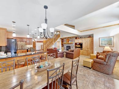 Vail Four Bedroom Luxury Ski in Ski Out Condo Mountain View