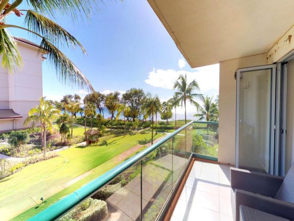 Kaanapali Vacation High End Vacation Condo Views of Ocean