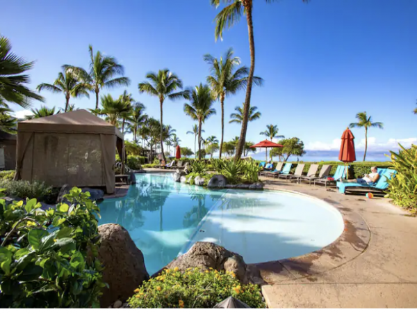 Luxurious Two Bedroom Condo with Ocean Views