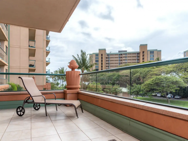 Two Bedroom Ocean View Condo with Private Lanai