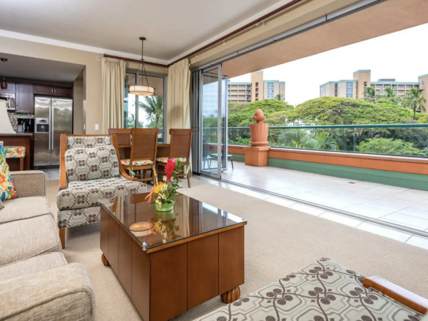 Two Bedroom Ocean View Condo with Private Lanai