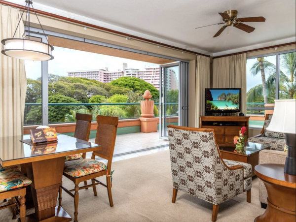 Two Bedroom Ocean View Condo with Private Lanai