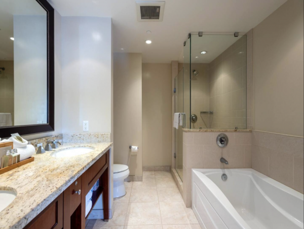 Two Bedroom Ocean View Condo with Private Lanai