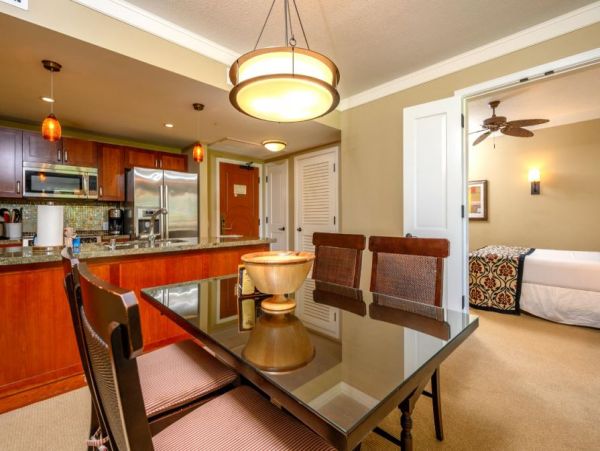 Great Value 2 Bedroom  Beach Condo with Great Views